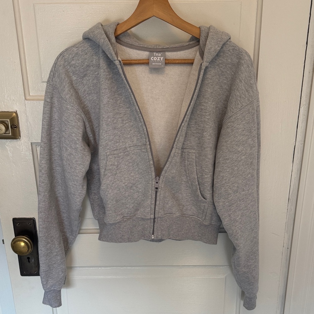 Aritzia TNA Cozy Fleece Boyfriend Zip Up Hoodie